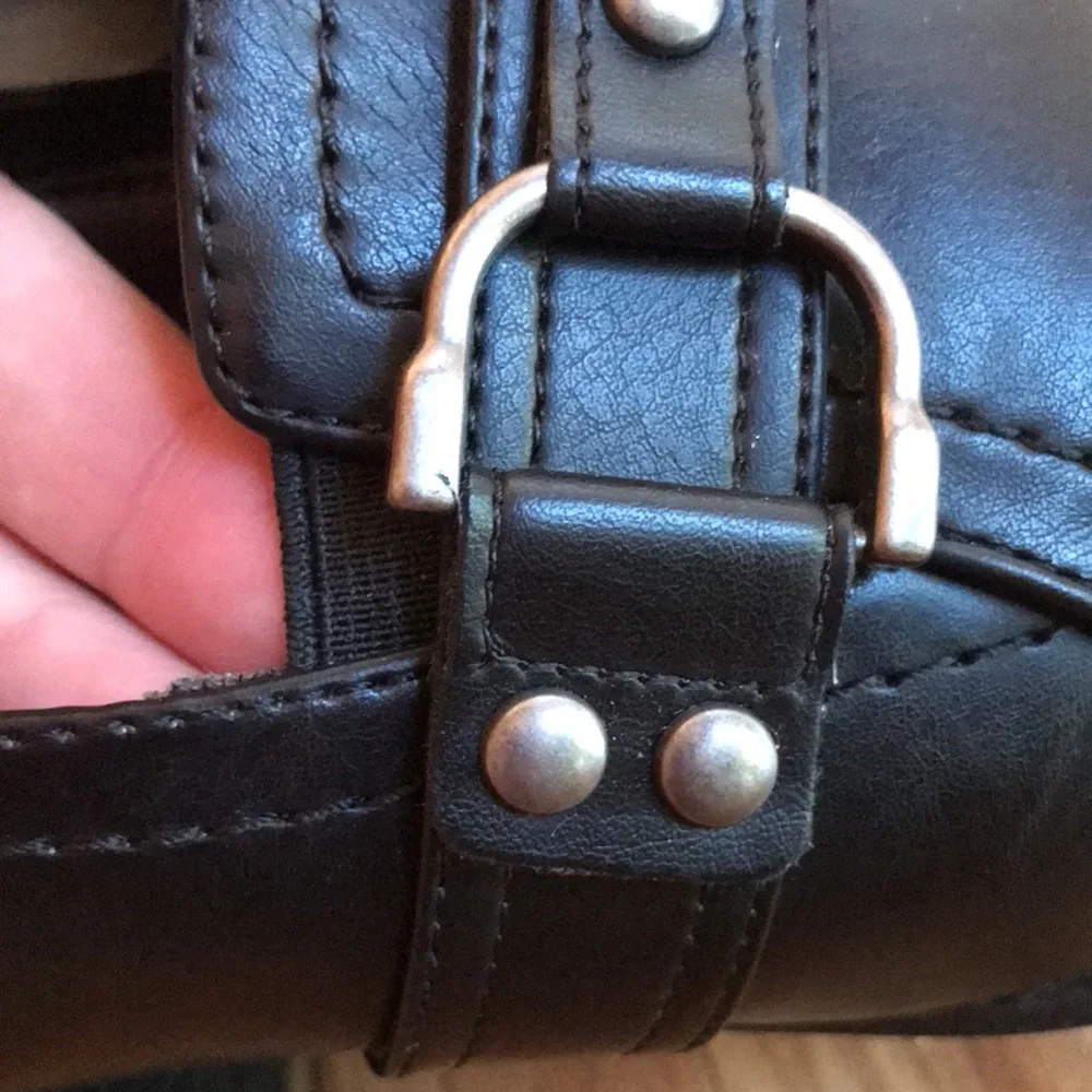 Life Stride Soft Systems black slip on buckle vegan 2.5” heel shootie shoes EUC